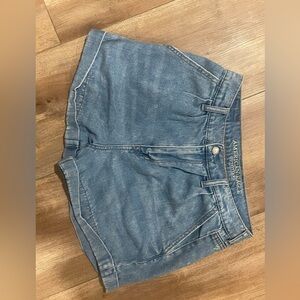 American Eagle Outfitters Women's Classic Blue Jean Shorts